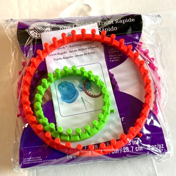 Knitting Loom Set - Picture 1 of 6